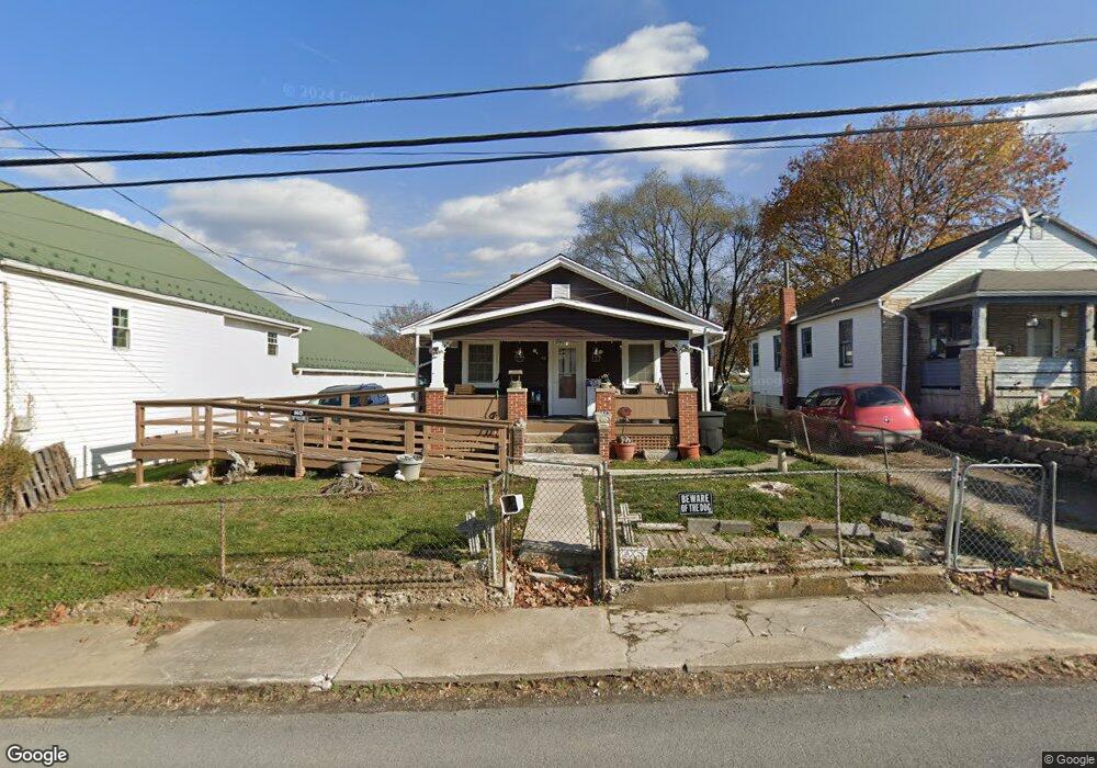 431 Winchester St, Paw Paw, WV 25434 - photo 1