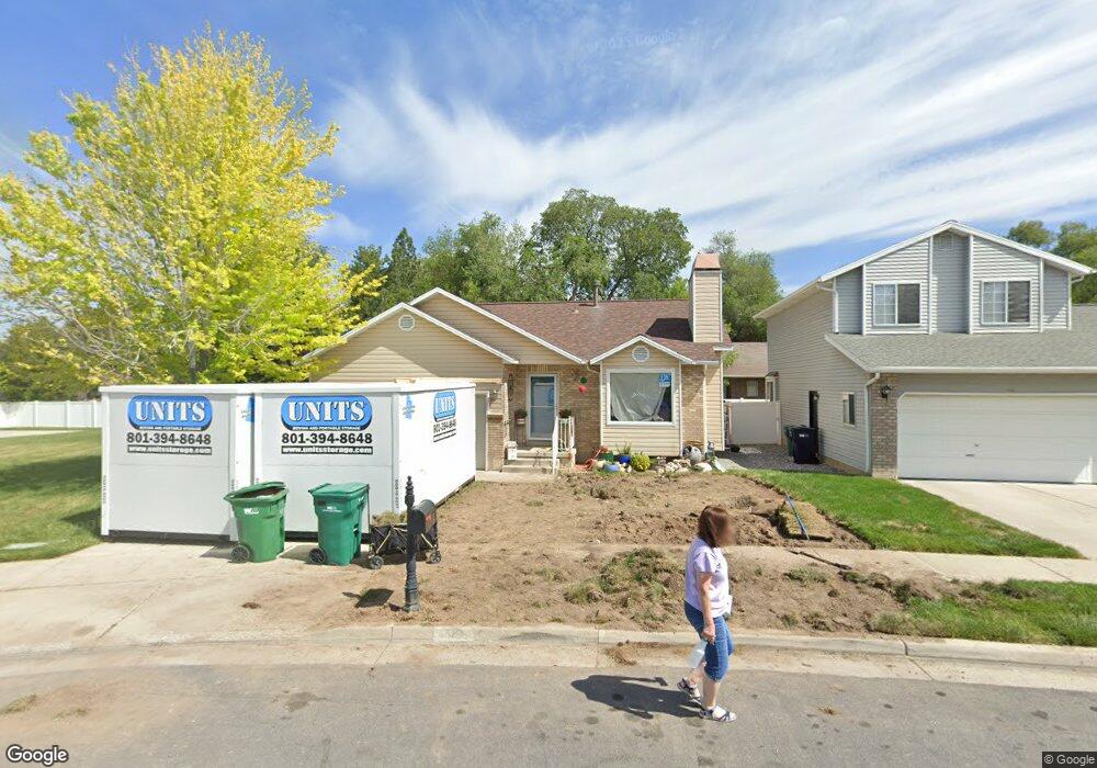 541 E 8240 S, Sandy, UT 84070 - photo 1