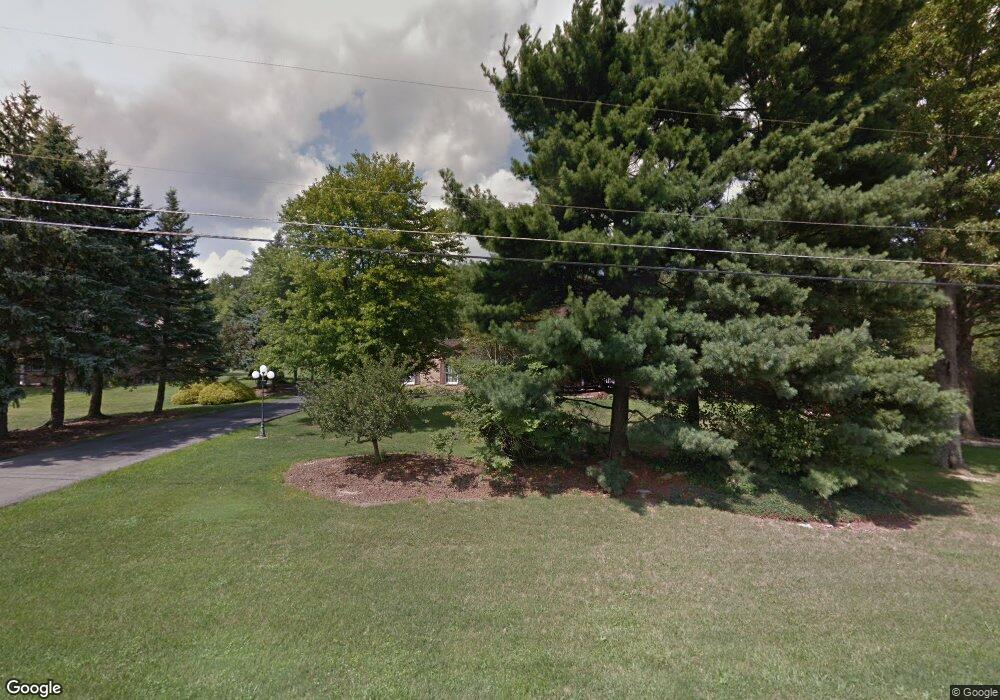 4817 Cadwallader Sonk Rd, Vienna, OH 44473 - photo 1