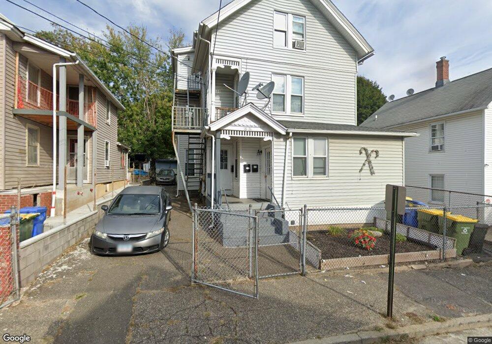 18 Green St, Waterbury, CT 06708 - photo 1