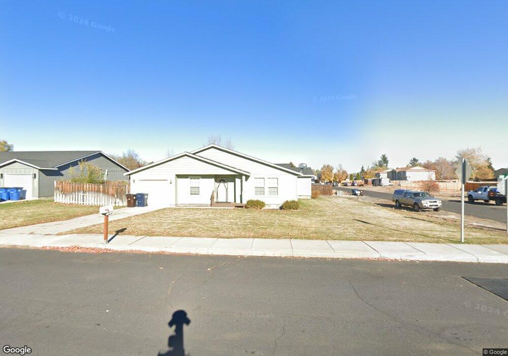 2931 SW Umatilla Ave, Redmond, OR 97756 - photo 1