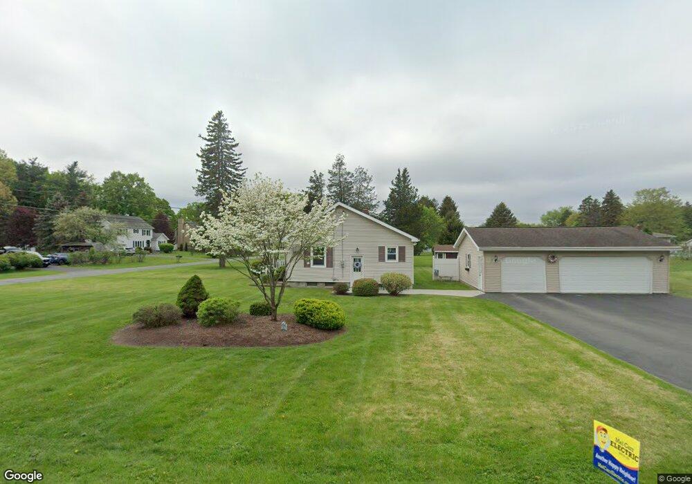 5 Orchard Ln, Troy, NY 12180 - photo 1