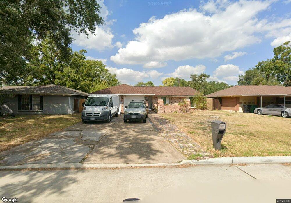 6406 French Chateau Dr, Houston, TX 77088 - photo 1