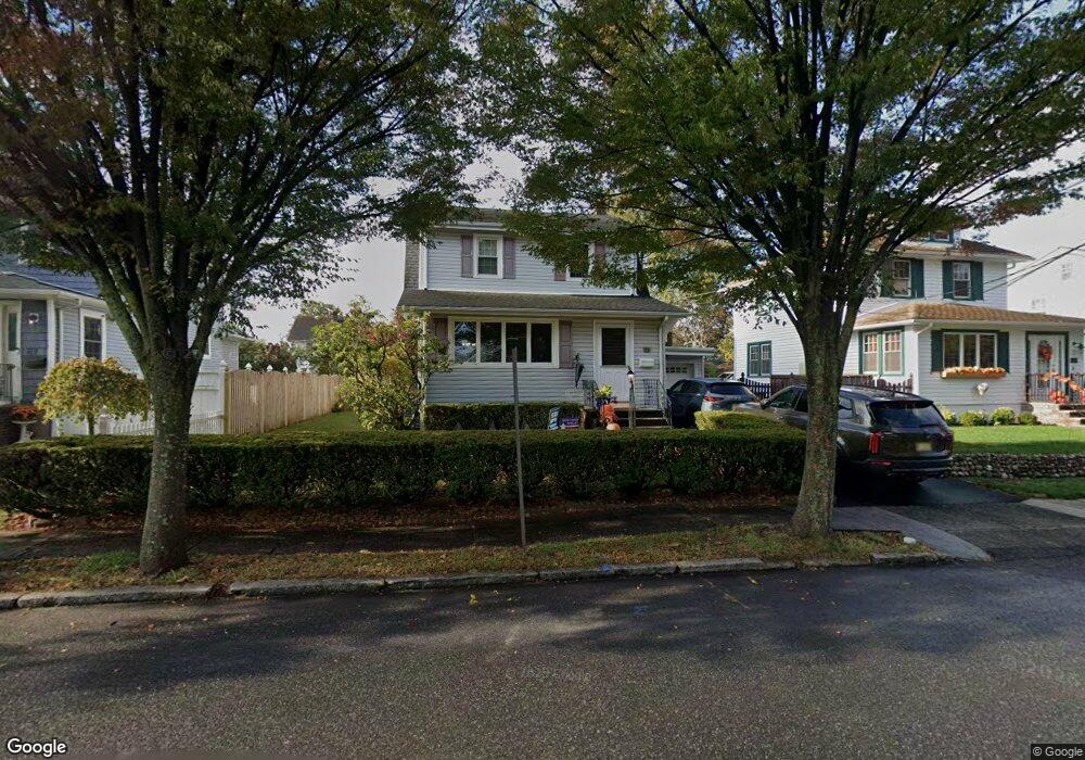 91 Chestnut St, Rochelle Park, NJ 07662 - photo 1