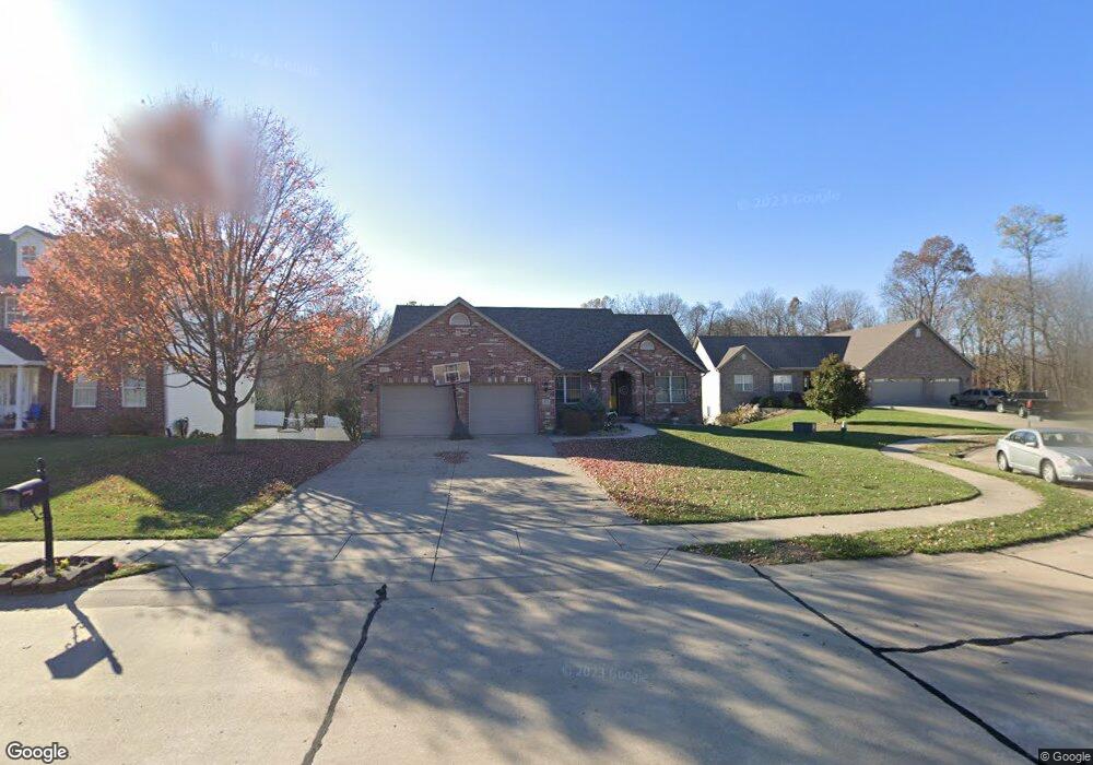 713 Birch Ln, Maryville, IL 62062 - photo 1