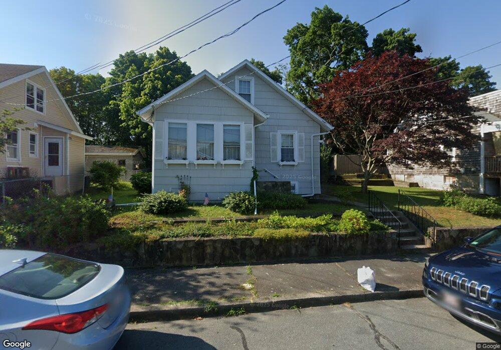 9 Wilding St, Fairhaven, MA 02719 - photo 1