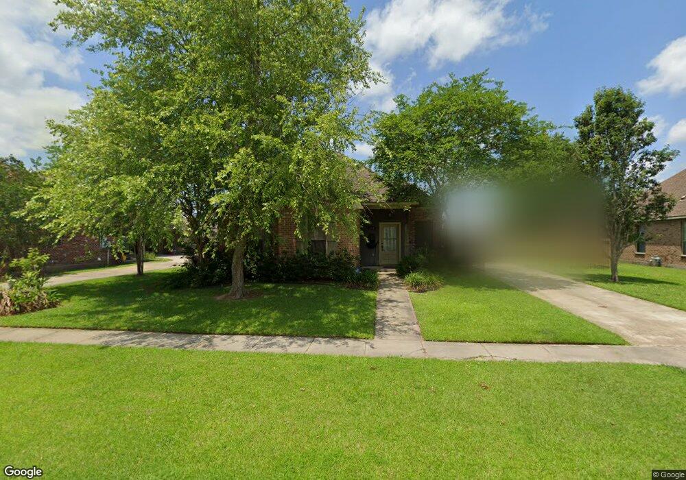 6115 Woodbend Dr, Zachary, LA 70791 - photo 1
