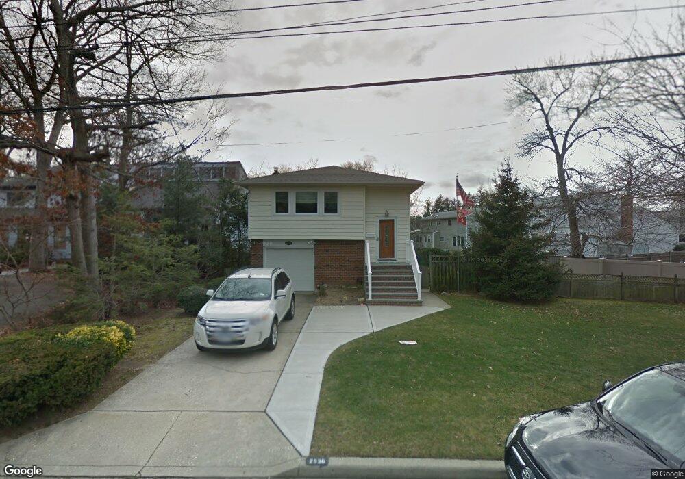 2936 Valentine Place, Wantagh, NY 11793 - photo 1