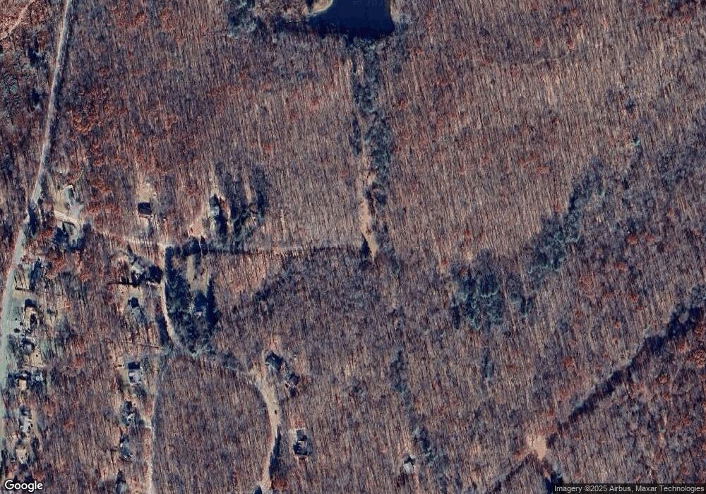 108 Manor Ln, Barrett Township, PA 18325 - photo 1