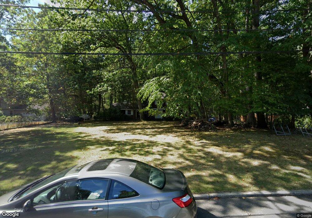 25 Kingfisher Dr, Middletown, NJ 07748 - photo 1