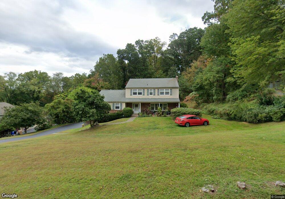 223 Fawnhill Rd, Broomall, PA 19008 - photo 1