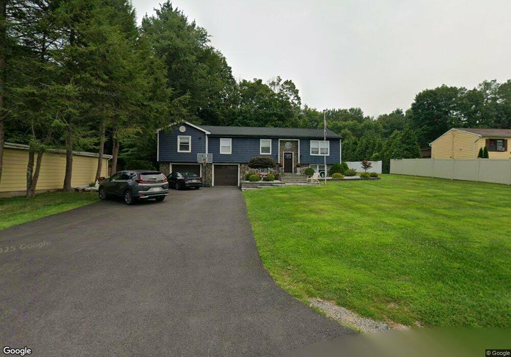 16 Prospect St, Pawling, NY 12564 - photo 1