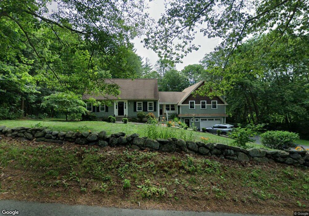 285 Forest St, Dunstable, MA 01827 - photo 1