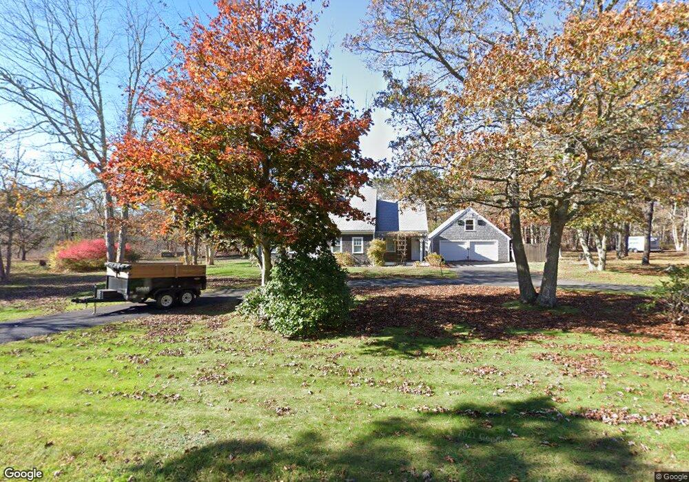 15 Ryans Way, Vineyard Haven, MA 02568 - photo 1