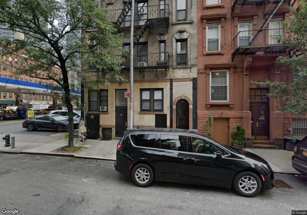 453 W 36th St unit 9, New York, NY 10018 - photo 1