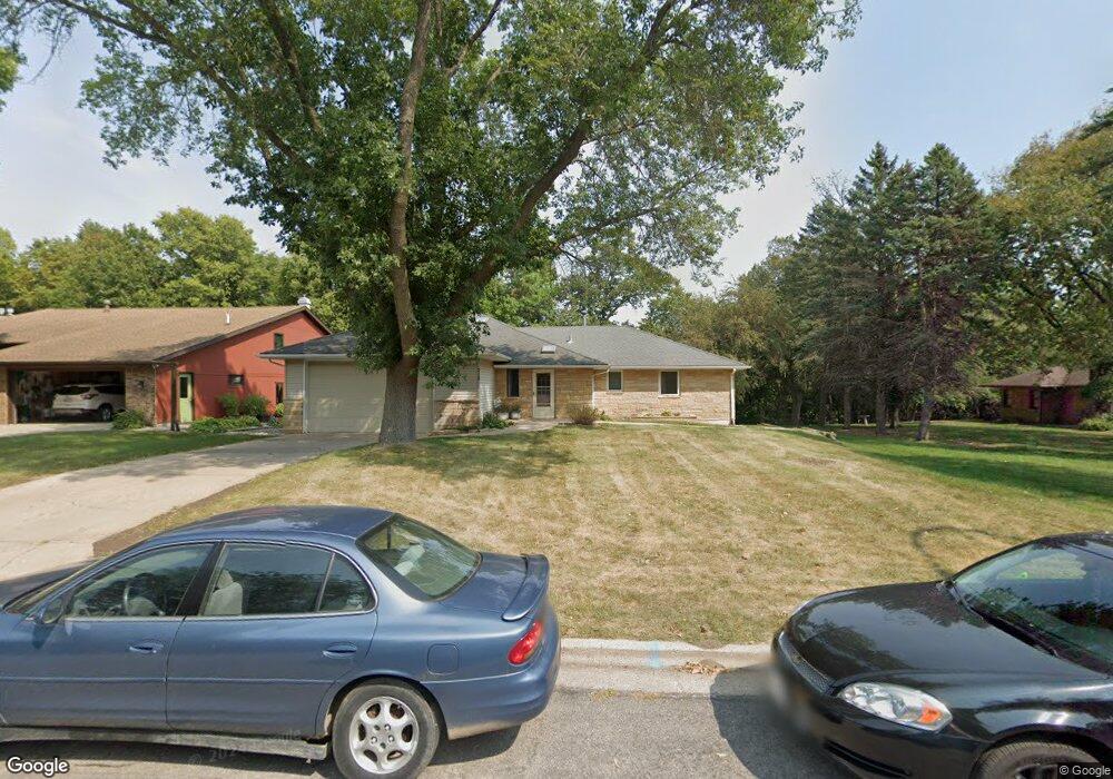 320 Monument St, New Ulm, MN 56073 - photo 1