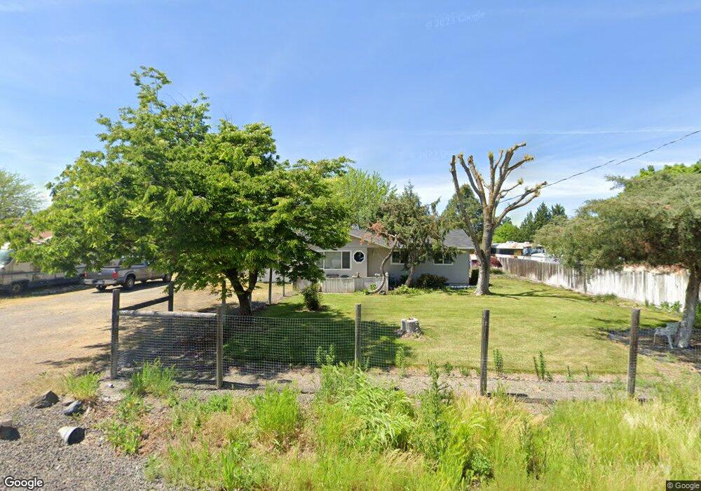 6341 Mcloughlin Dr, Central Point, OR 97502 - photo 1