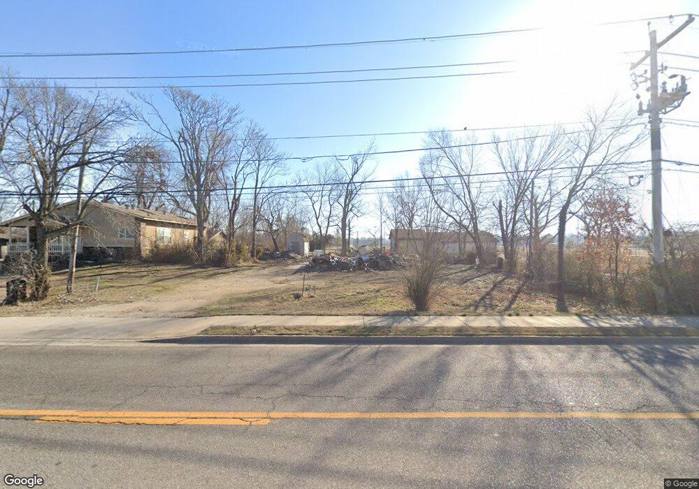 1607 S 1st St, Rogers, AR 72756 - photo 1