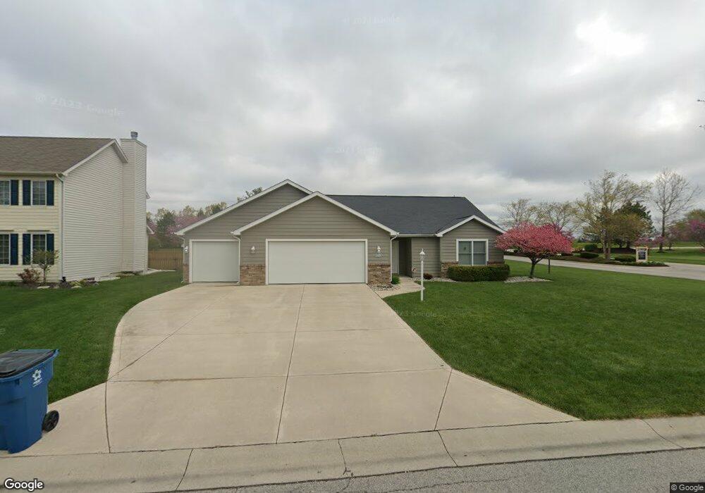 9431 Yellow Feather Ct, Leo, IN 46765 - photo 1