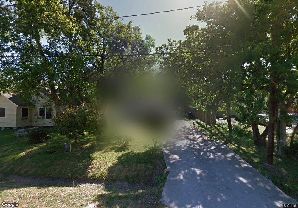 5706 Wipprecht St, Houston, TX 77026 - photo 1
