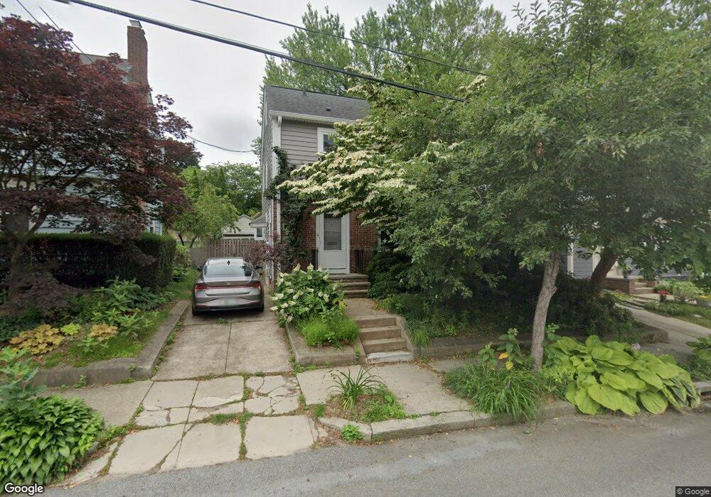 112 Edgehill Rd, Providence, RI 02906 - photo 1