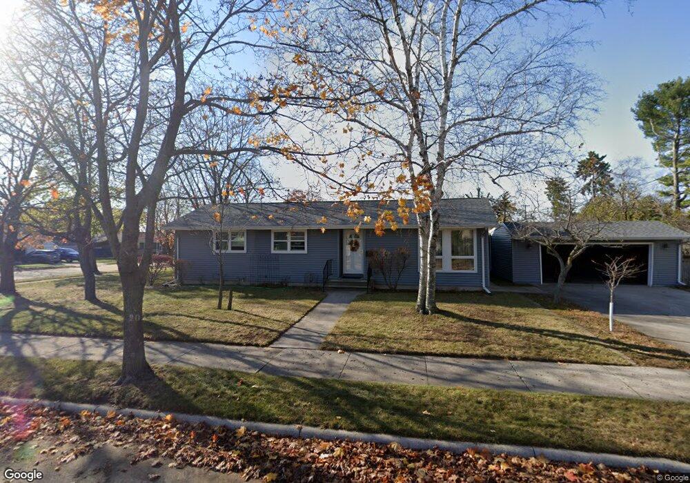 2704 33rd St, Two Rivers, WI 54241 - photo 1