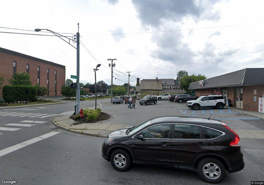 7 Grove St unit 7, Rutland, VT 05701 - photo 1