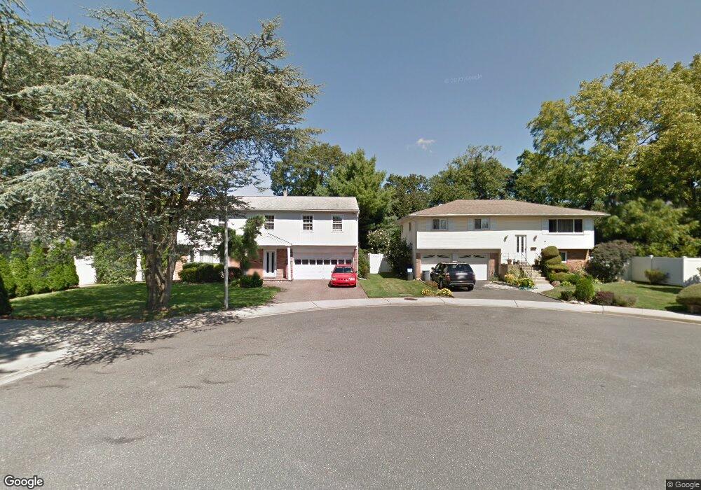 2496 Enid Ct, Baldwin, NY 11510 - photo 1