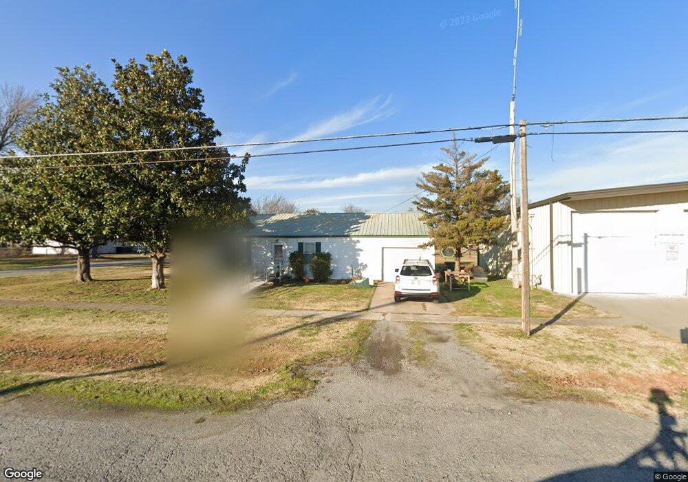 218 W Main St, Chouteau, OK 74337 - photo 1