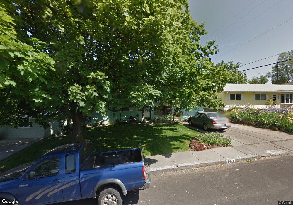 2421 SW Nye Ave, Pendleton, OR 97801 - photo 1