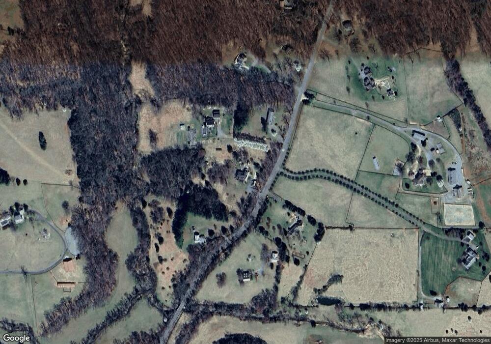 1948 Taylors Gap Rd, North Garden, VA 22959 - photo 1