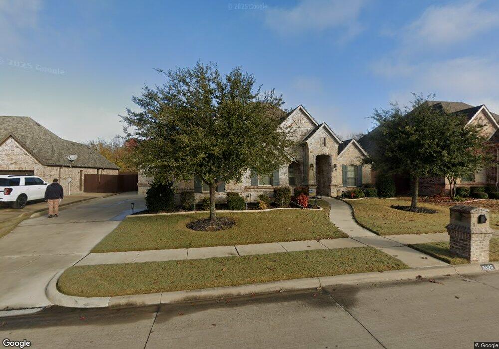 8625 Shadywood Ln, North Richland Hills, TX 76182 - photo 1