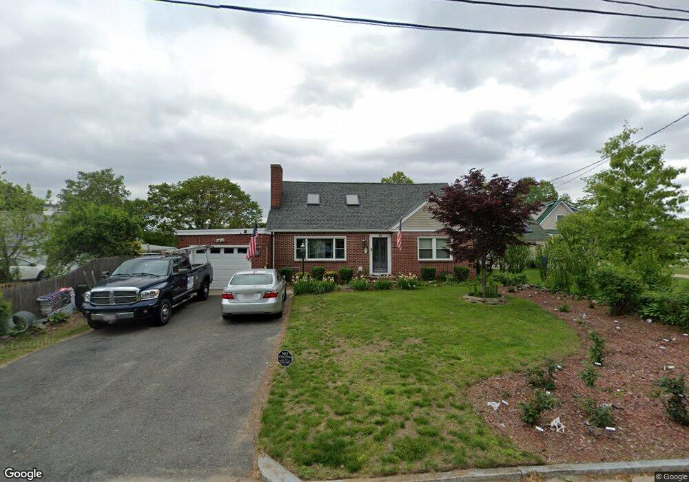 88 Arcadia Blvd, Springfield, MA 01118 - photo 1