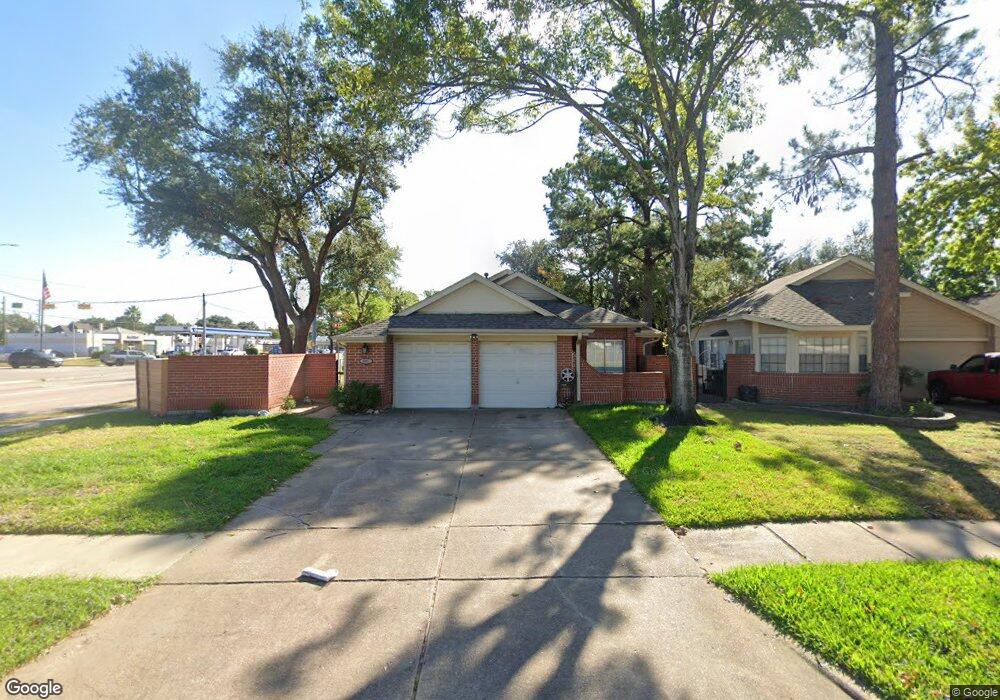 8662 Laurel Trails Dr, Houston, TX 77095 - photo 1
