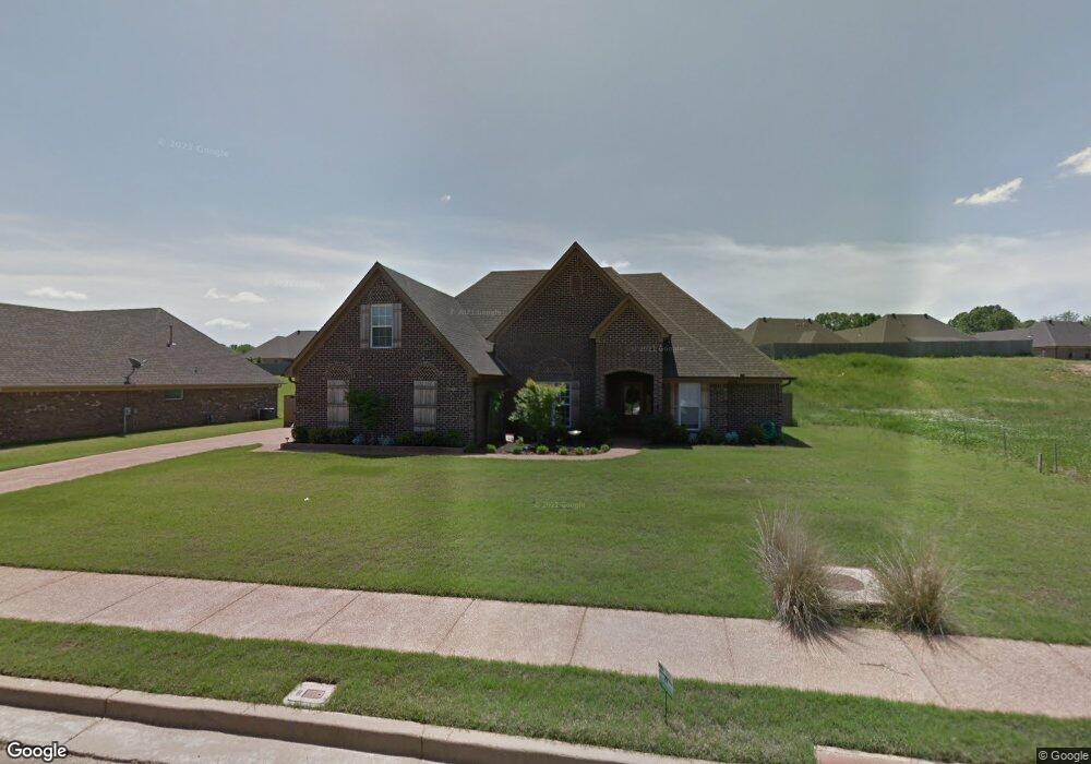 715 Robertson Way, Hernando, MS 38632 - photo 1