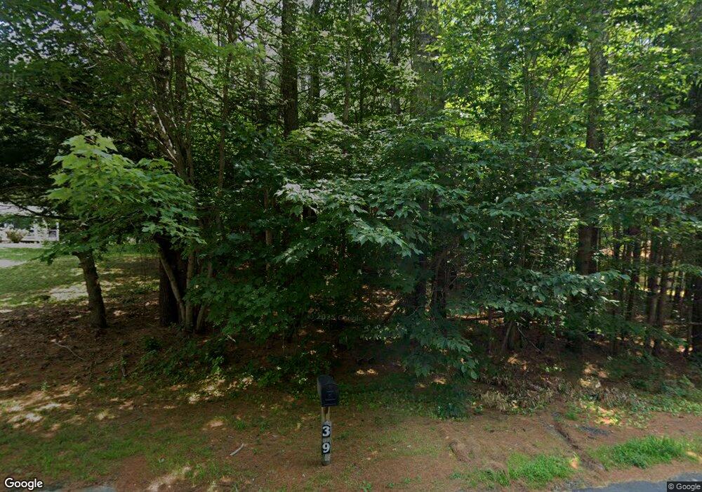 39 Krainewood Dr, Moultonborough, NH 03254 - photo 1