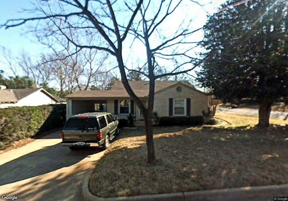 1810 Belmont Dr, Tyler, TX 75701 - photo 1