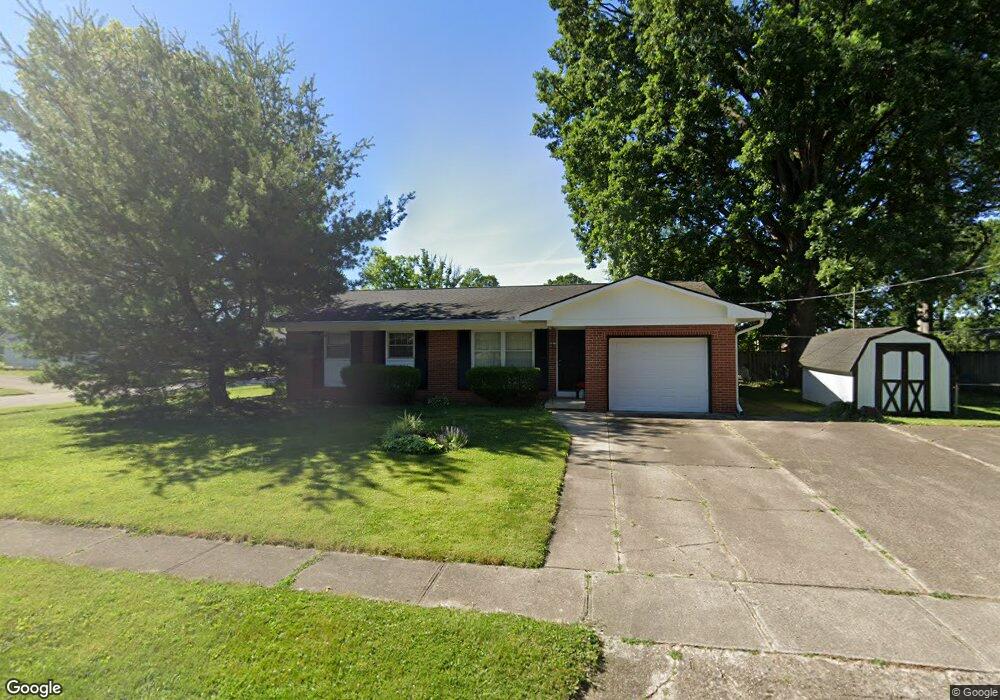 1631 Forrest Dr, Plainfield, IN 46168 - photo 1