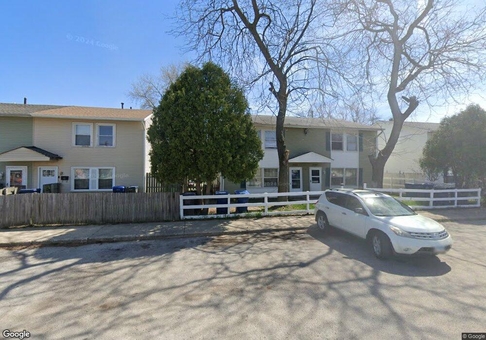 1225 Collier Ct, Waukegan, IL 60085 - photo 1