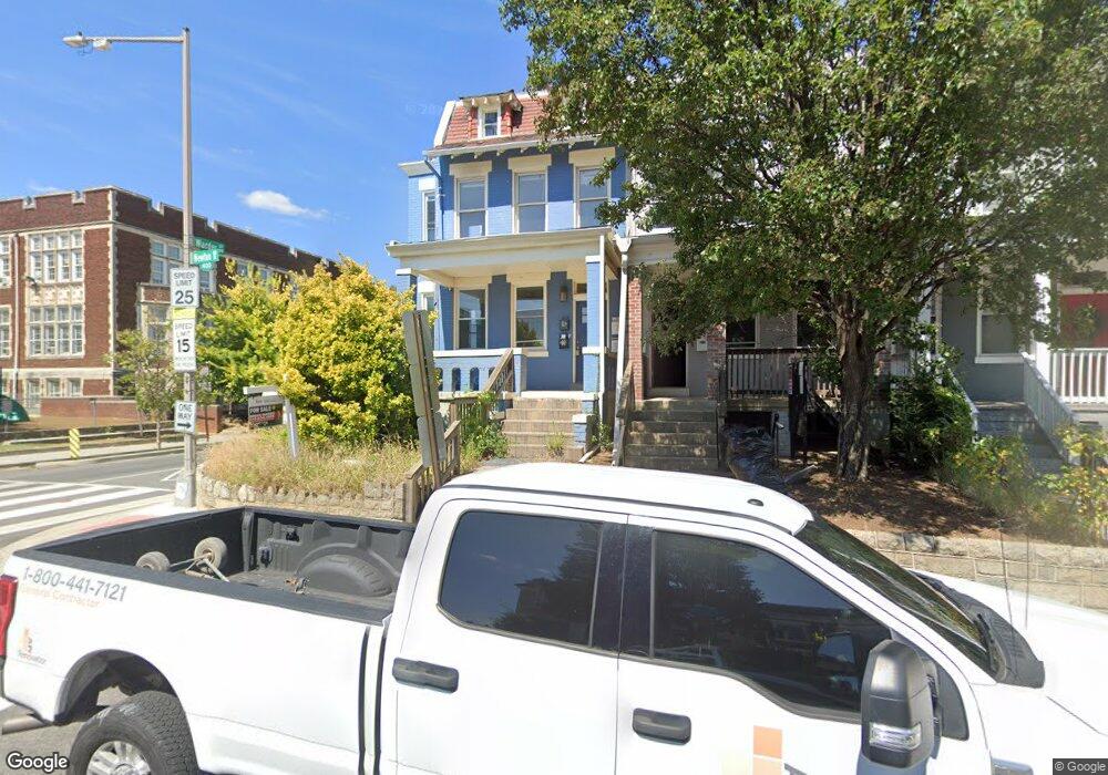 453 Newton Place NW unit 2, Washington, DC 20010 - photo 1