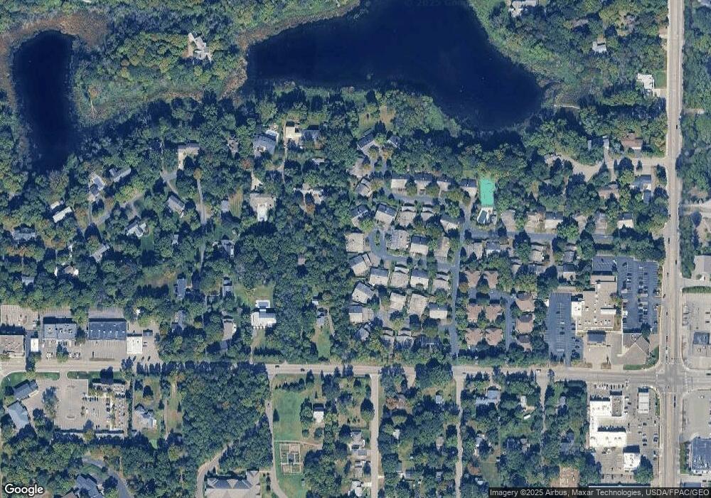 17923 Comstock Rd, Wayzata, MN 55391 - photo 1