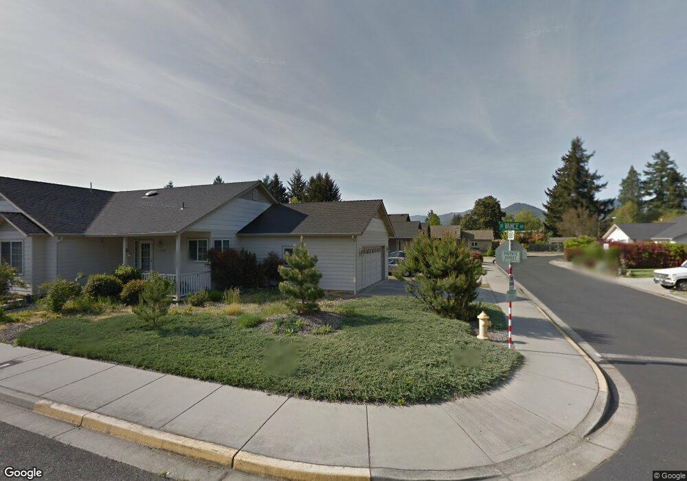 1726 Brookhurst Way, Grants Pass, OR 97527 - photo 1