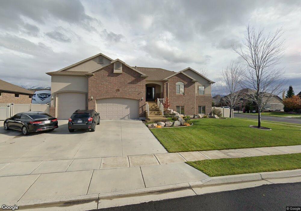 569 S 1700 W, Layton, UT 84041 - photo 1