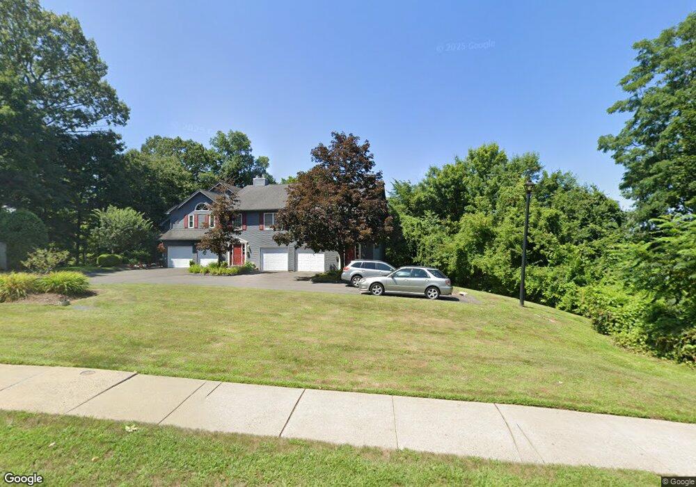 319 Kitts Ln, Newington, CT 06111 - photo 1