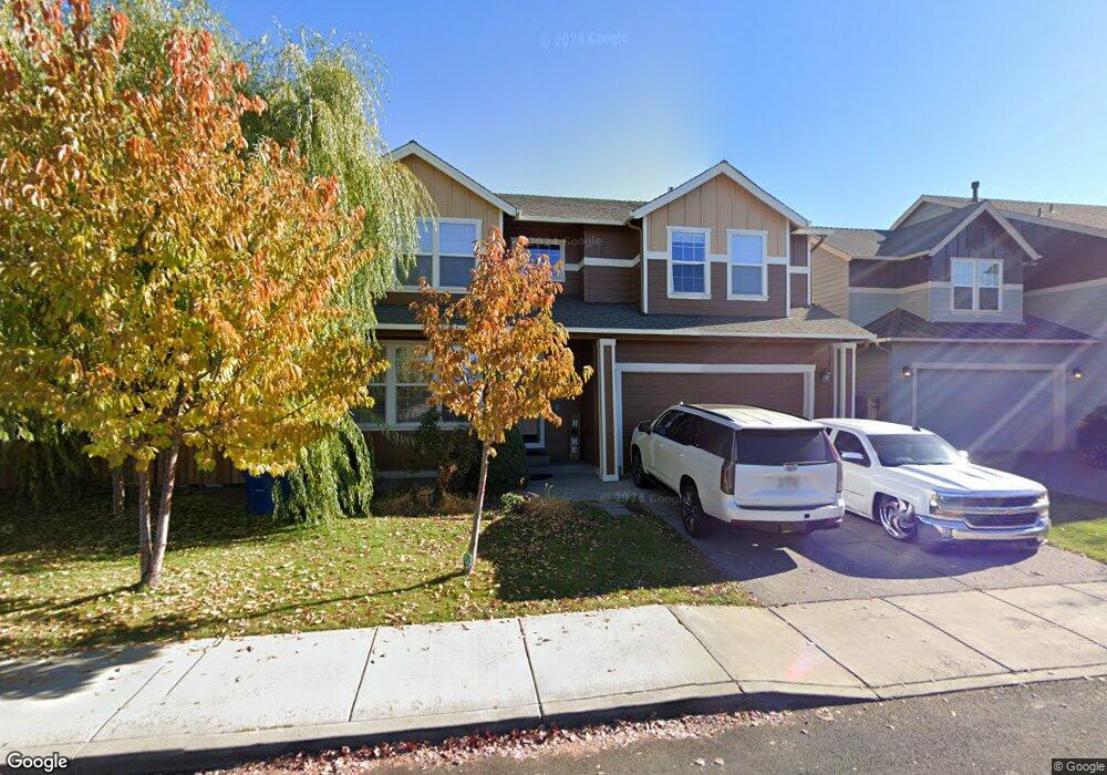 2160 NE 5th St, Redmond, OR 97756 - photo 1