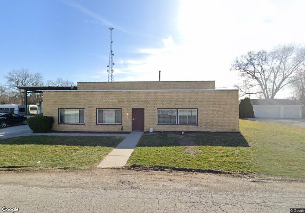 433 Oak Ave, Findlay, OH 45840 - photo 1