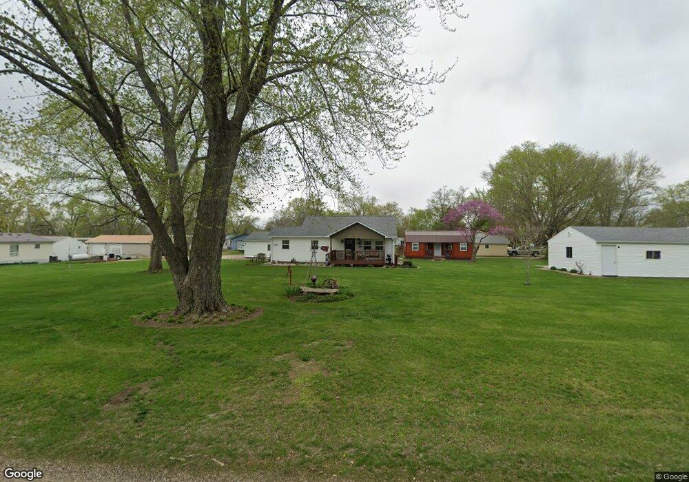 1204 Market St, Columbus Junction, IA 52738 - photo 1