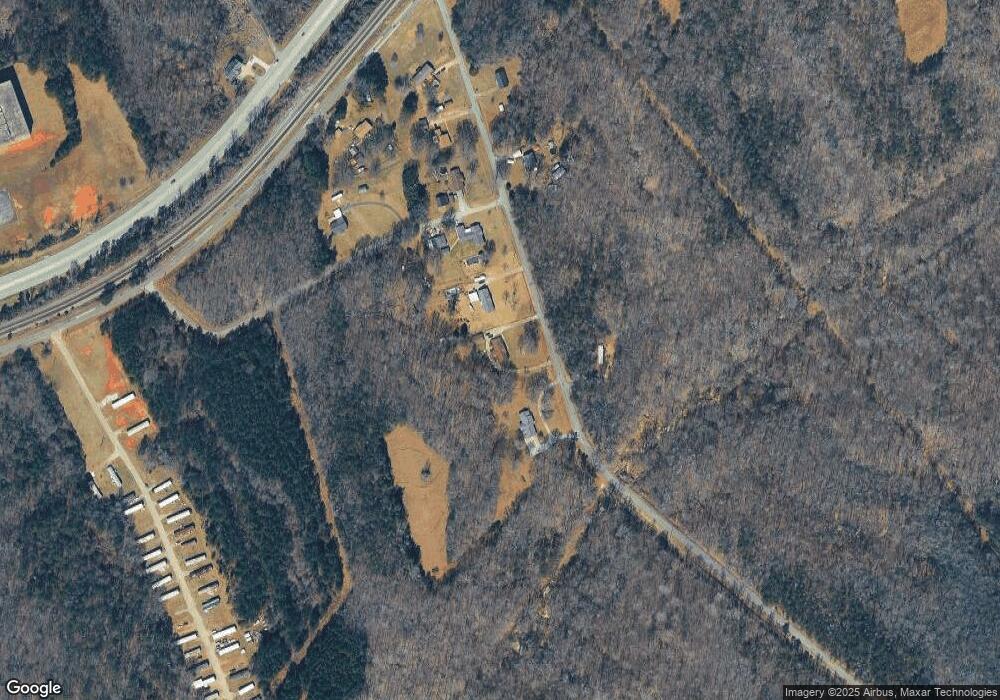 215 Gregory Rd, Gaffney, SC 29340 - photo 1