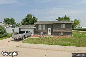 602 6th St, Gibbon, NE 68840
