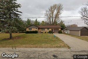 216 1st Ave E, Worthington, IA 52078